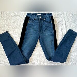 GOOD AMERICAN Women's Blue and Black Skinny Jeans